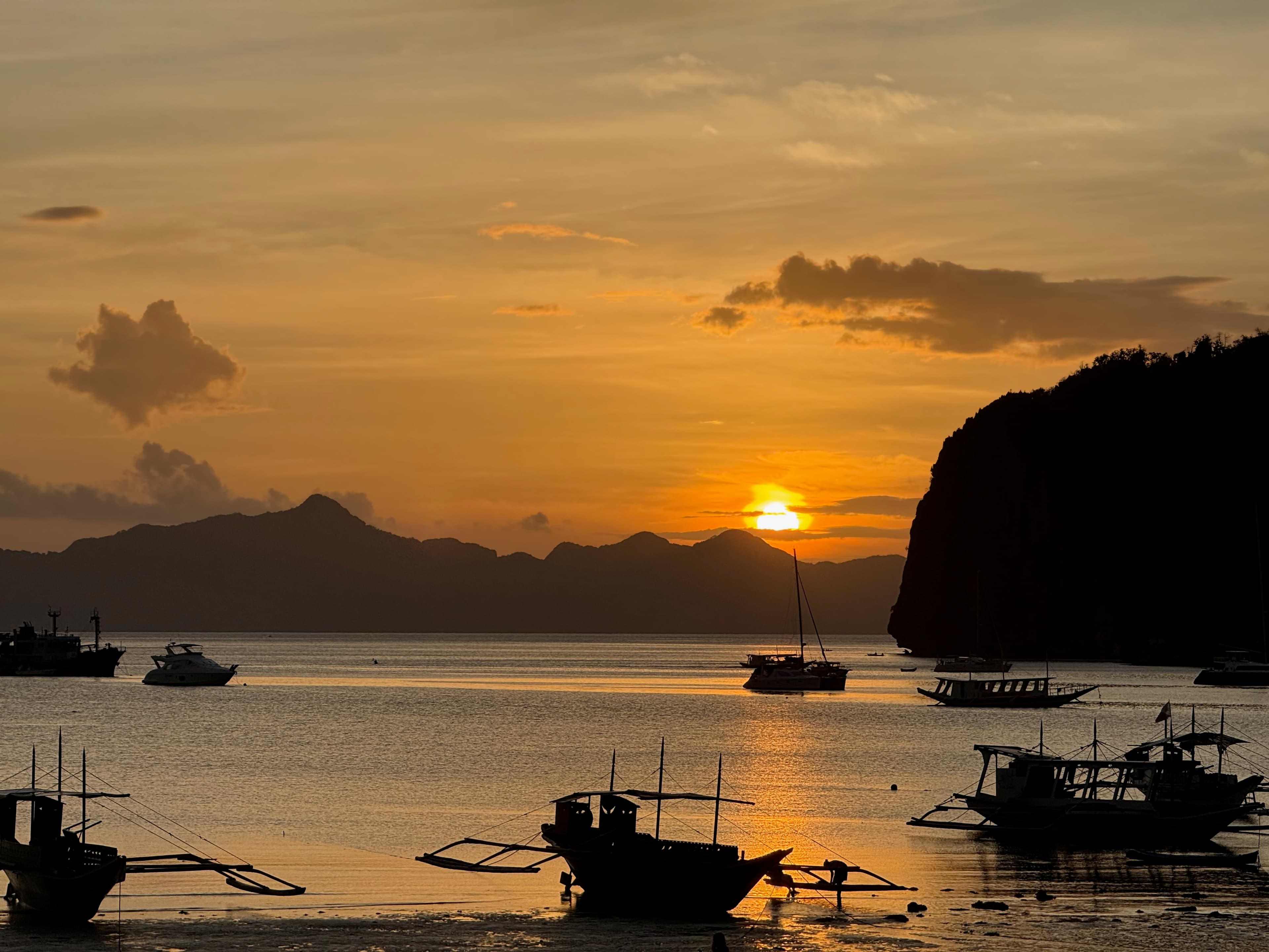 Corong-Corong sunset