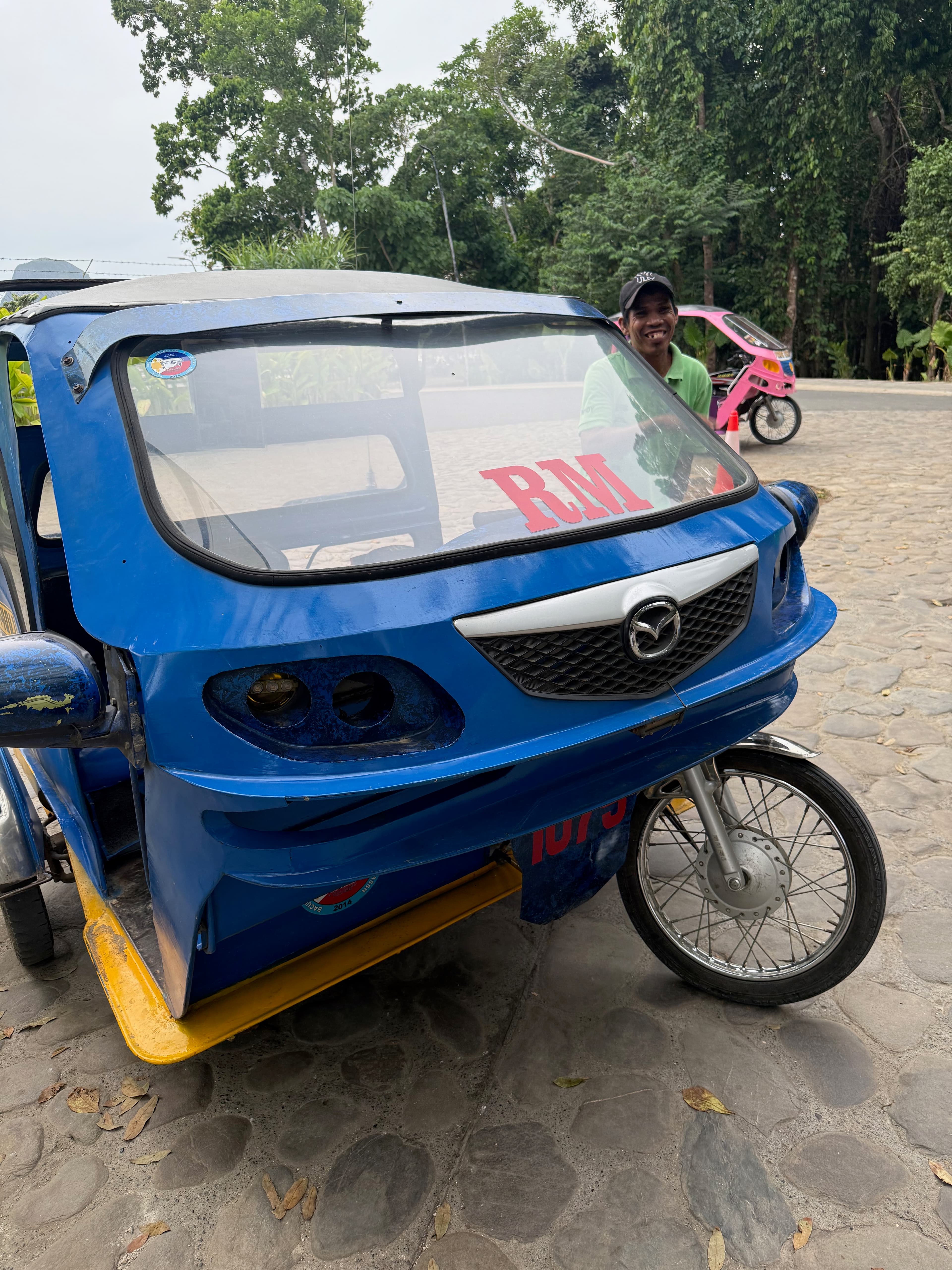 Tricycle in El Nido